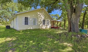 243 E 508th Rd, Aldrich, MO 65601