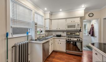 109 Bergen Ave, Bergenfield, NJ 07621