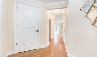 332 Still Water Cir 332, Brookfield, CT 06804