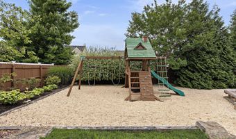 6 Bobstay Rd, Barnegat, NJ 08005