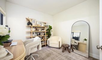 2711 Cypress Hill Rd, Carlsbad, CA 92008