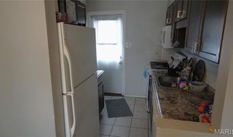 229 Solon Dr, Ballwin, MO 63021