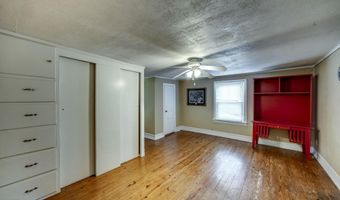 1107 N 3rd St, Bardstown, KY 40004
