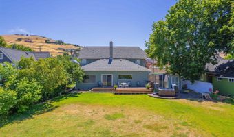 407 1st St, Asotin, WA 99402