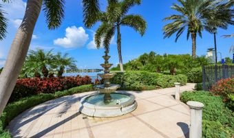 511 WINTERSIDE Dr, Apollo Beach, FL 33572