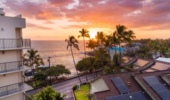 75-5782 KUAKINI Hwy 608, Kailua Kona, HI 96740