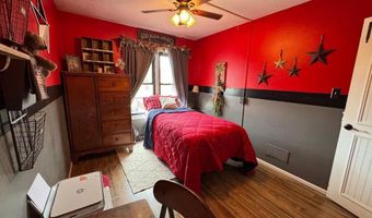 3412 COLONIAL Ct, Allentown, PA 18104