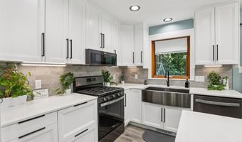 3601 Cosgrove Dr, Madison, WI 53719
