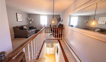 62 Centre Rd, Glocester, RI 02814