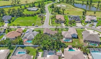 815 GREENVIEW Dr, Apollo Beach, FL 33572