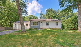 15 Austin Dr, Cumberland, RI 02864