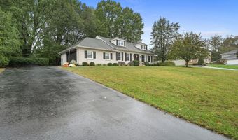 202 CLOVER Dr, Hockessin, DE 19707