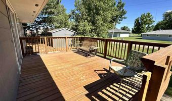 105 E 13TH St, Bayard, NE 69334