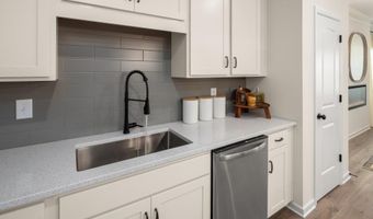 1040 Elowen Dr 98, Austell, GA 30168