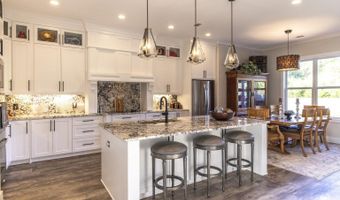 6020 Centark Ct, Alexander, AR 72002