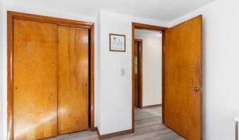 1835 Homeworth Rd, Alliance, OH 44601