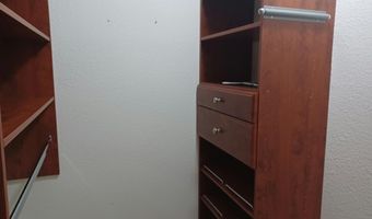 1945 PINER Rd 16, Santa Rosa, CA 95403