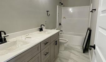 245 Greenwood Rd, Afton, TN 37616
