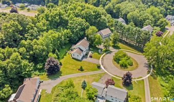 38 Pebble Brook Ct, Berlin, CT 06037