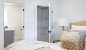 424 TAYLOR St NW 1, Washington, DC 20011