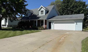 707 S GOLDENROD Dr, Appleton, WI 54914