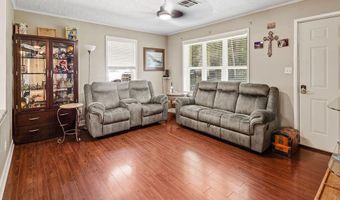 1010 Eaton Dr, Abbeville, LA 70510