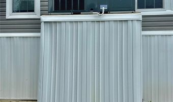 55744 HOLIDAY Cir, Astor, FL 32102