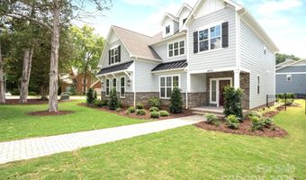 6910 Providence Ln W, Charlotte, NC 28226