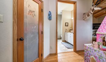 1590 W Foothills Dr, Ash Fork, AZ 86320