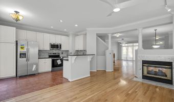 6631 THURLTON Dr, Alexandria, VA 22315