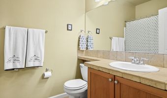 1120 SW 170TH Ave 201, Beaverton, OR 97003