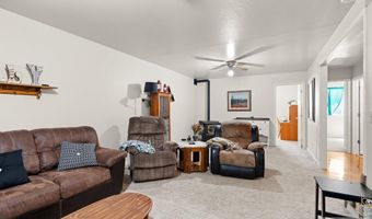 514 S Wheatfield Ln, Ammon, ID 83406