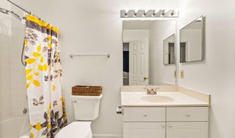 21071 MOSSY GLEN Ter, Ashburn, VA 20147