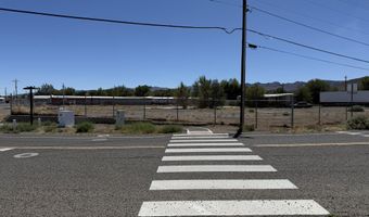 825 Mesa Dr, Fernley, NV 89408