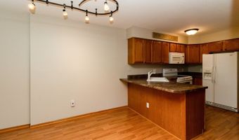1017 10th Ave NW, Altoona, IA 50009