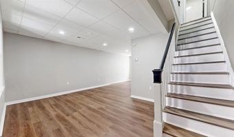 722 Pearl Pl, Atlantic City, NJ 08401