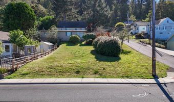 19 TH St, Astoria, OR 97103