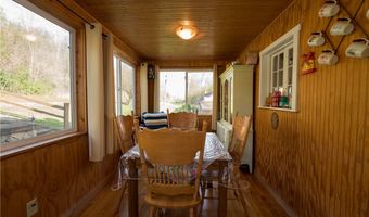 S2232 State Road 35 Highway, Alma, WI 54610