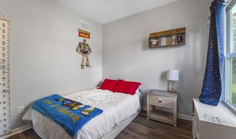 23 AVALON Ave, Barnegat, NJ 08005