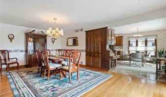 1128 Benton St, Anoka, MN 55303