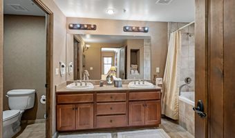 36601 N Mule Train Rd 40A, Carefree, AZ 85377