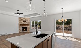 625 KIRKLAND Ave, Algoma, WI 54201
