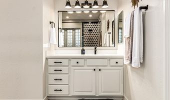 940 W MACAW Dr, Chandler, AZ 85286