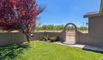 808 E Chapman Rd, Carlsbad, NM 88220