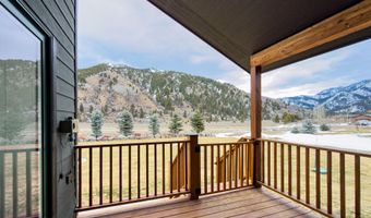 513 THREE RIVERS Dr, Alpine, WY 83128