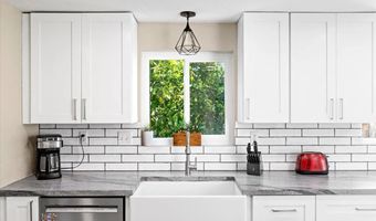 1561 Conway Dr, Escondido, CA 92027