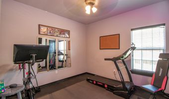 1005 Buffalo Ct, Abernathy, TX 79311