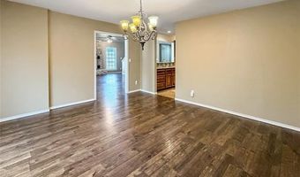 2114 Oakglen Dr, Ardmore, OK 73401