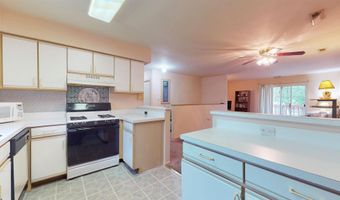 90 E Woodland Ave 90, Absecon, NJ 08201