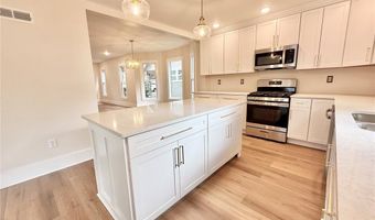 1908 Liberty St, Alton, IL 62002